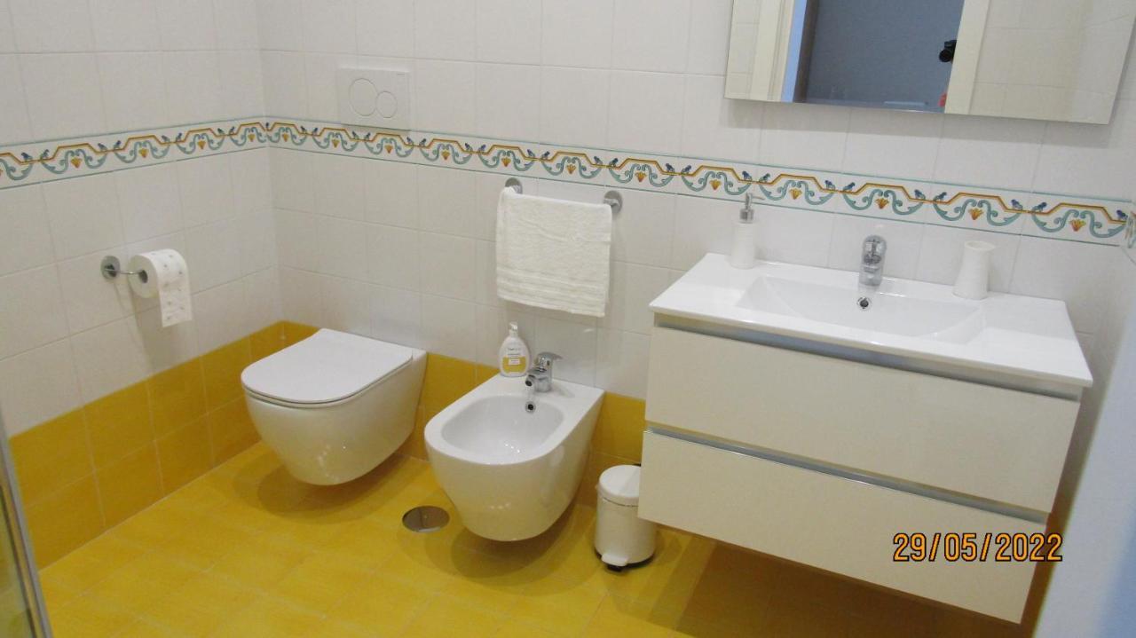 Bed and Breakfast Domus Elvia-Vietri Pompei Exterior foto
